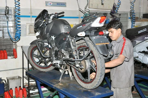 Laxmi Bike Service center3